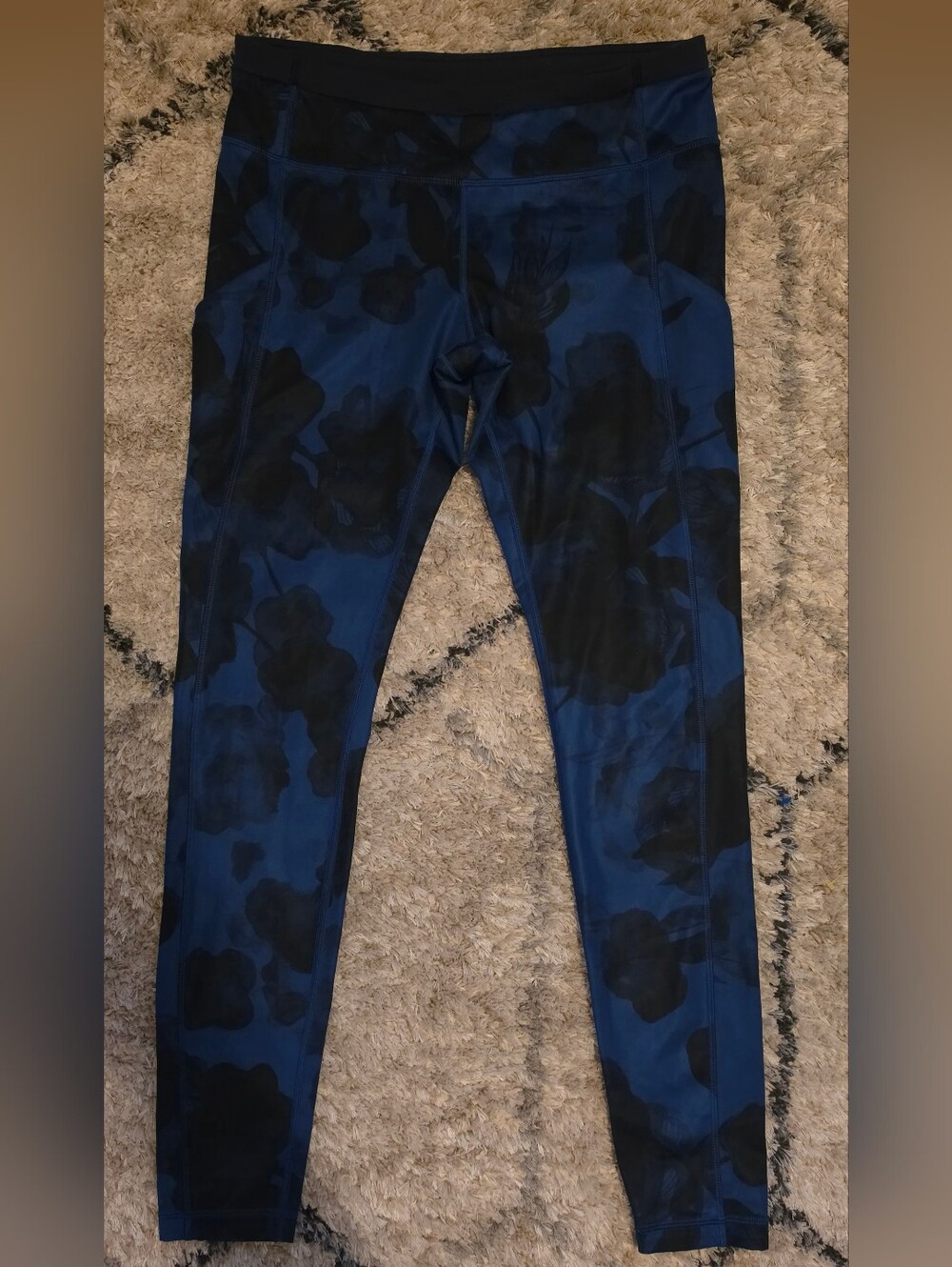 Lululemon Speed Tight II Full-On Luxtreme Jumbo Inky Floral Black Inkwell Size 1 - Picture 2 of 15